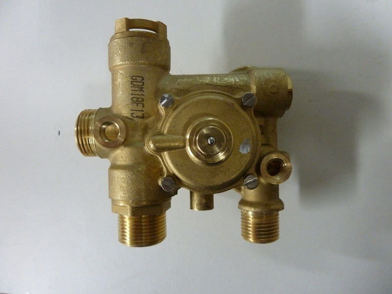 174464 IDEAL MINI HE C24 C28 C32 DIVERTER VALVE